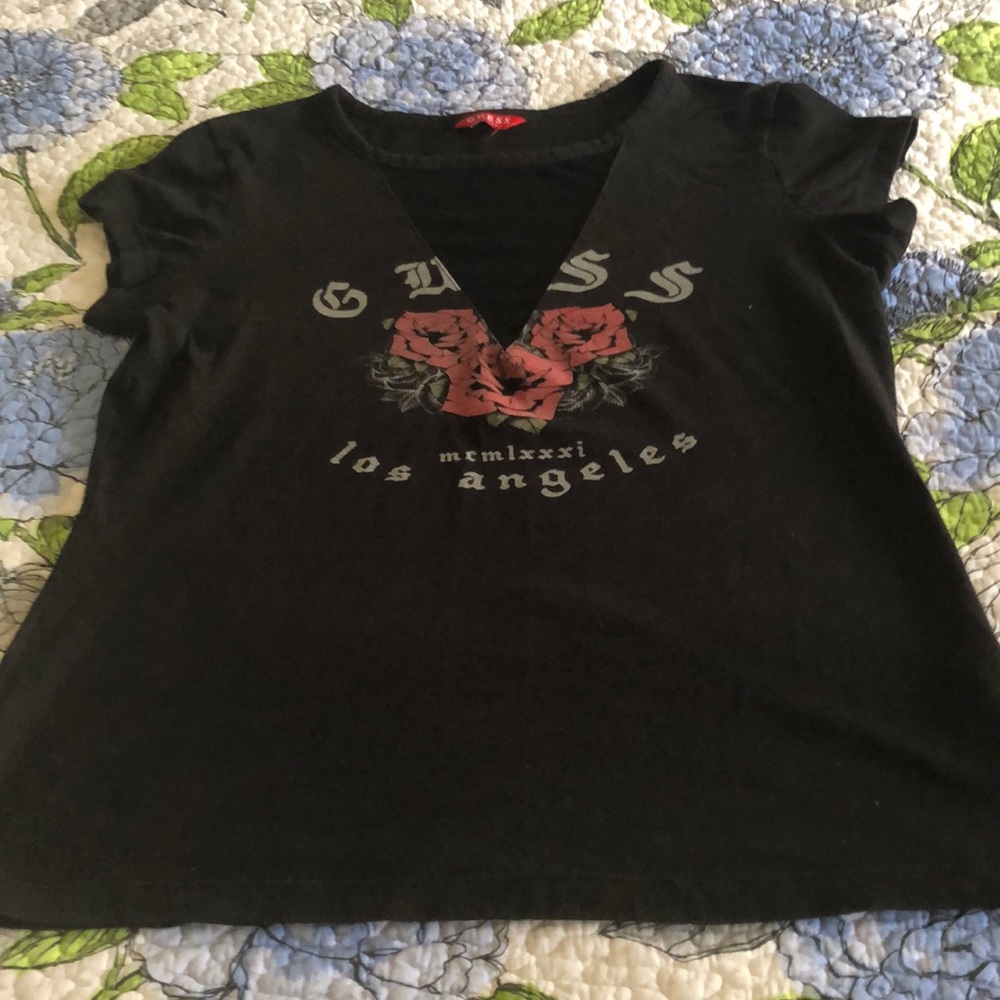 Guess tee shirt